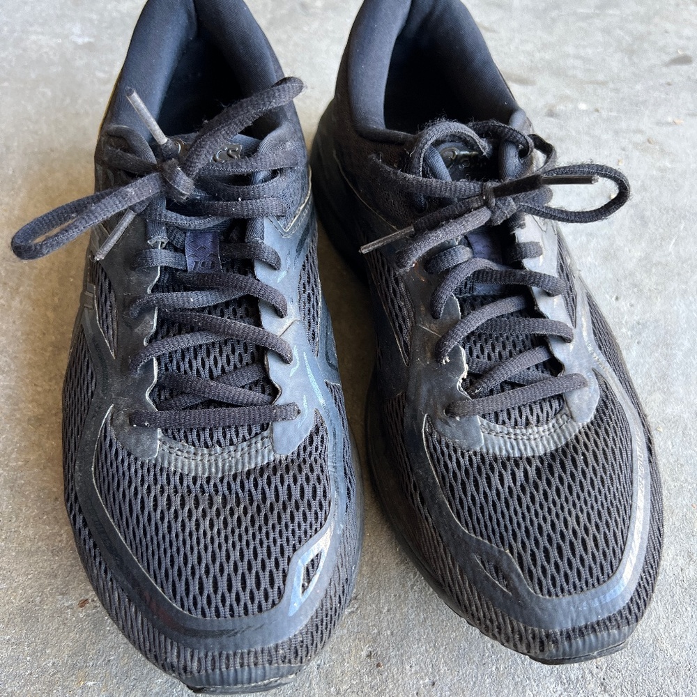 ASICS gel cumulus size 9.5